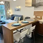 Baltic Z Ogrodkiem Kolobrzeg Appartement *