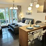 Apartment Baltic Z Ogrodkiem Kolobrzeg Grzybowo (West Pomeranian)