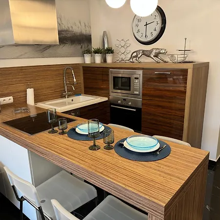 Baltic Z Ogrodkiem Kolobrzeg 公寓