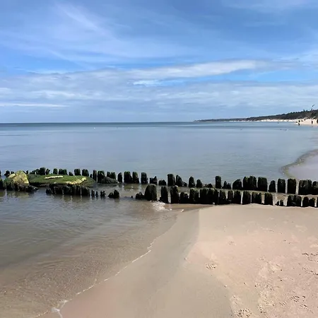 Baltic Z Ogrodkiem Kolobrzeg 公寓 *