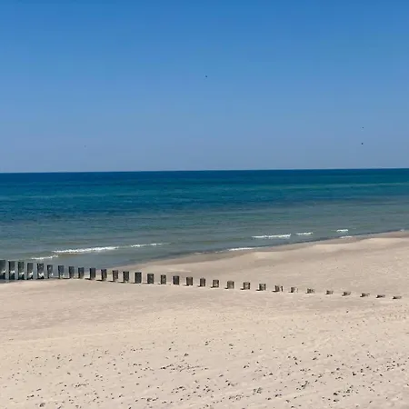 Baltic Z Ogródkiem Kołobrzeg Apartament Grzybowo (West Pomeranian)