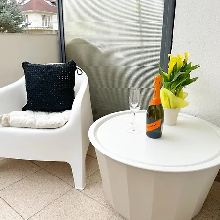 Baltic Z Ogrodkiem Kolobrzeg 格里兹鲍