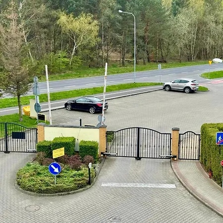 Apartment Baltic Z Ogrodkiem Grzybowo Kolobrzeg *