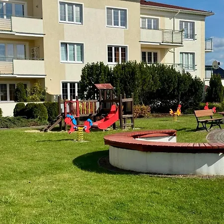 Baltic Z Ogrodkiem Grzybowo Kolobrzeg