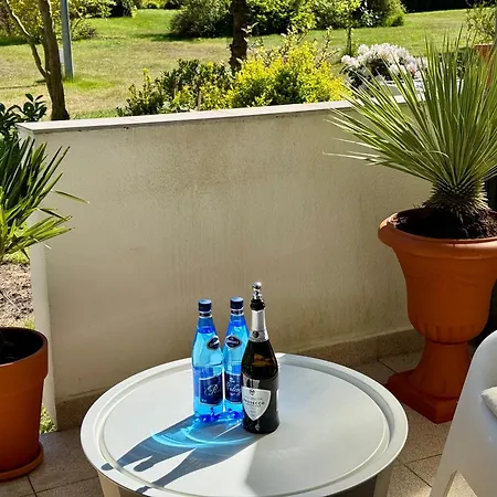 Baltic Z Ogrodkiem Kolobrzeg * 格里兹鲍