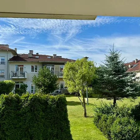 Baltic Z Ogródkiem Kołobrzeg Apartament Grzybowo (West Pomeranian)